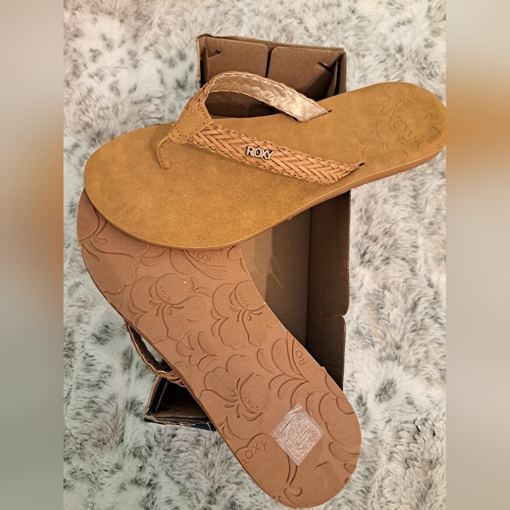 Roxy Suede Sandals